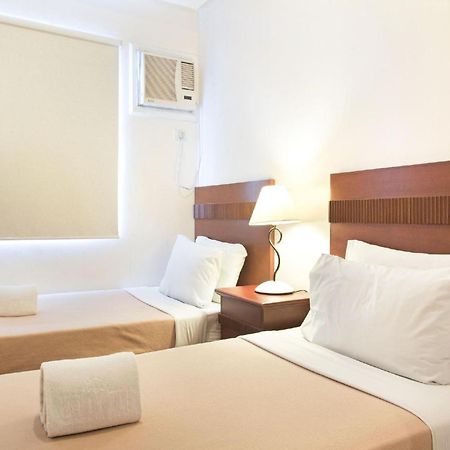 Townhouse Oak Avitel Hotel Near Osmena Highway, Pnr Pasay Station, Metro Manila San Pedro Makati Exterior foto