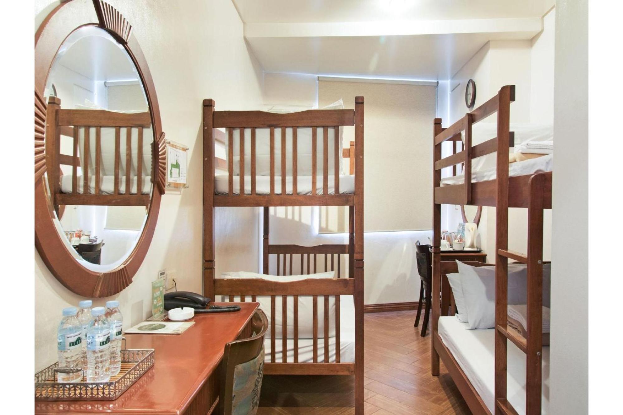 Townhouse Oak Avitel Hotel Near Osmena Highway, Pnr Pasay Station, Metro Manila San Pedro Makati Exterior foto